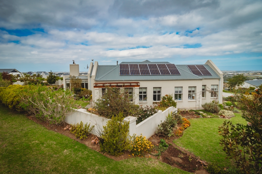 4 Bedroom Property for Sale in Mont Fleur Mountain Estate Western Cape